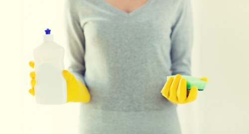 Deep carpet cleaning service for a family room in SE24